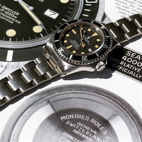 rolex submariner scritta gialla|the rolex submariner book.